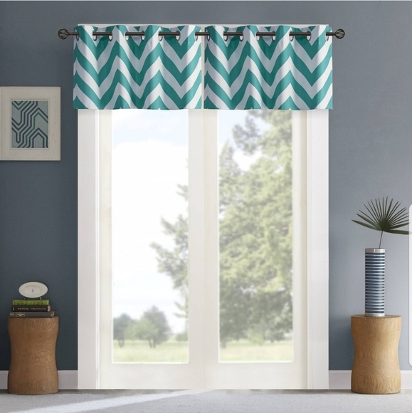 🆕️ Intelligent Design Libra Window Valance - Picture 2 of 4